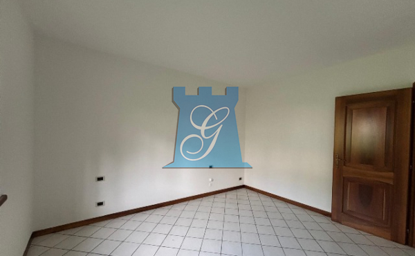 image00008
